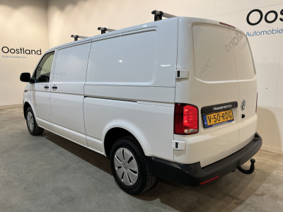 Volkswagen Transporter 2.0 TDI L2H1 / Euro 6 / Schuifdeur L + R / Airco / CarPlay / Cruise Control  / Camera / Trekhaak / 3-Zits / 64.300 KM !! foto 17