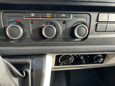 Volkswagen Transporter 2.0 TDI L2H1 Highline AUTOMAAT MARGE foto 19