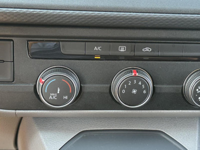 Volkswagen Transporter 2.0 TDI L2H1 Highline Automaat|Navi|Carplay|Camera 11