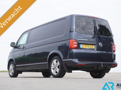 Volkswagen Transporter 2.0 TDI L2H1 * LED * Automaat * Lang 15