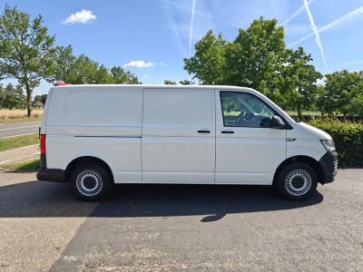 Volkswagen Transporter 2.0 TDI L2H1 Trendline AIRCO/DSG BJ 2018 14