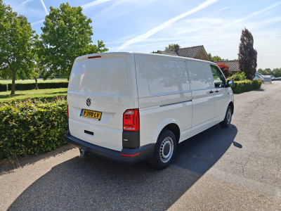 Volkswagen Transporter 2.0 TDI L2H1 Trendline AIRCO/DSG BJ 2018 2