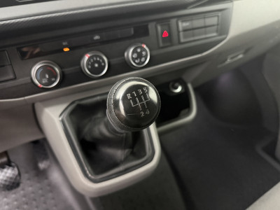 Volkswagen Transporter 2.0TDI Lang | Airco | 3-Zits | Betimmering | Trekhaak foto 15