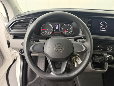 Volkswagen Transporter 2.0TDI Lang Highline | 2xSchuifdeur | Navigatie | Camera | 3-Zits | Airco | Cruise | Betimmering 14