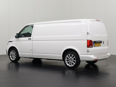 Volkswagen Transporter 2.0TDI Lang | Imperiaal | Trekhaak | Multimedia | Camera | Airco | 3-Zits | Betimmering foto 6