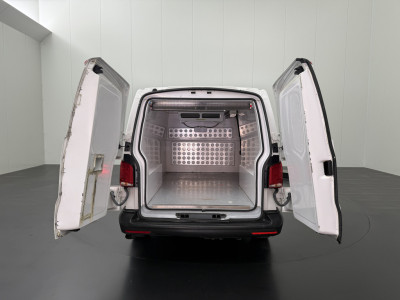 Volkswagen Transporter 2.0TDI Lang Koelwagen | Euro 6 | Achterdeuren | Airco | 3-Zits 4