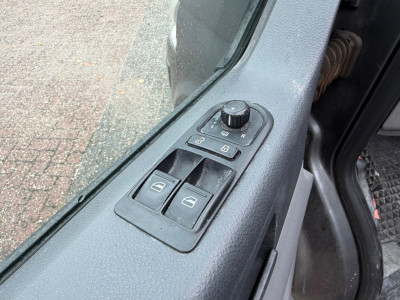 Volkswagen Transporter 2.0TDi,103kw/140pk,DSG,Lang,2-2013 foto 8