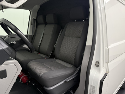 Volkswagen Transporter 2.0TDi 150PK Automaat Edition | Navigatie | Camera | 3-Zits | Airco | Cruise foto 21