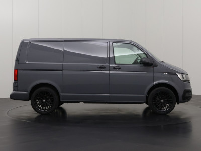 Volkswagen Transporter 2.0TDi 150PK DSG Automaat | Exclusive Leder | Kastinrichting | Navigatie | Multimedia | Airco foto 13