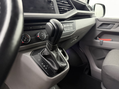 Volkswagen Transporter 2.0TDi 150PK DSG Automaat Lang Highline | Navigatie | Camera | Airco | Cruise | Trekhaak foto 18