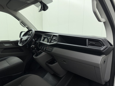 Volkswagen Transporter 2.0TDi 150PK Lang Achterdeuren | Led | Navigatie | Multimedia | Airco | Cruise foto 21