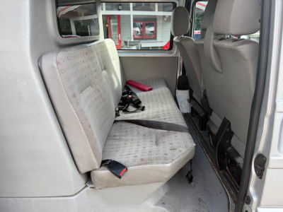 Volkswagen Transporter 2.5 TDI 102PK,04-2002,226799m,Dub Cabine.2195,- foto 11