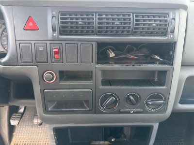 Volkswagen Transporter 2.5 TDI 102PK,04-2002,226799m,Dub Cabine.2195,- foto 14