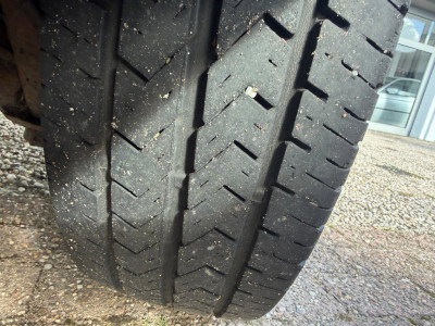 Volkswagen Transporter 2.5 TDI 102PK,04-2002,226799m,Dub Cabine.2195,- foto 15