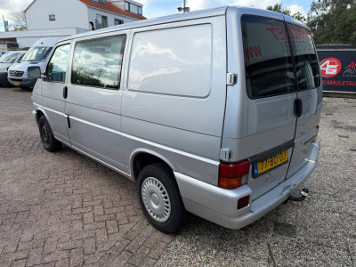 Volkswagen Transporter 2.5 TDI 102PK,04-2002,226799m,Dub Cabine.2195,- foto 7