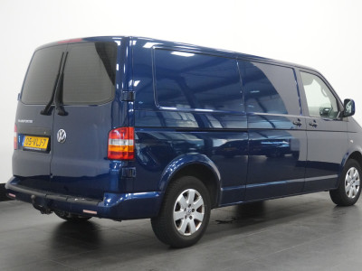 Volkswagen Transporter 2.5 TDI 130PK L2 Automaat - Airco - Cruise - Trekhaak - €4.900,- Ex. BTW foto 2