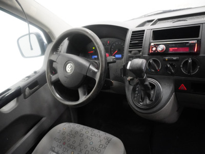 Volkswagen Transporter 2.5 TDI 130PK L2 Automaat - Airco - Cruise - Trekhaak - €4.900,- Ex. BTW foto 4