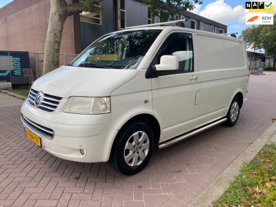 Volkswagen Transporter 2.5 TDI 300 / Airco / Airbag / Elek Ramen / Elek Spiegels / 131PK / PDC /
