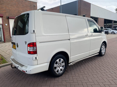 Volkswagen Transporter 2.5 TDI 300 / Airco / Airbag / Elek Ramen / Elek Spiegels / 131PK / PDC / foto 3