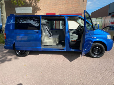 Volkswagen Transporter 2.5 TDI 340 4Motion Trendline DC / Airco / 131PK / Navigatie / Cruise Control / Elek Ramen / Elek Spiegels foto 4