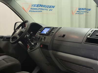 Volkswagen Transporter 2.5TDI L2/H1 Dubbele Cabine Apk tot 22-6-2027! foto 9