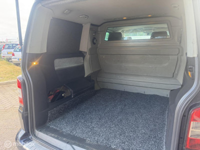 Volkswagen Transporter Multivan  2.5 TDI 180 pk dub cabine foto 19