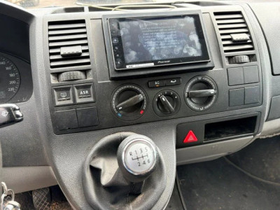 Volkswagen Transporter T5 DOUBLE CAB 5-CILINDER (6 GEARS MANUAL GEARBOX / AIRCONDITIONING / 5 SEATS / ETC. 13