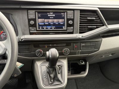 Volkswagen Transporter T6.1 2.0 TDI 146KW Euro6 4Motion DSG7  L1 â 3-zits â trekhaak 2500KG âkasteninbouw foto 16