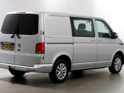 Volkswagen Transporter T6.1 2.0 TDI 150pk DSG-Automaat L1H1 D.C. Highline Airco/Navi/Camera 04-2024 foto 3
