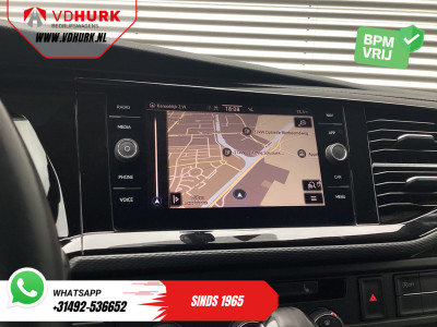 Volkswagen Transporter T6.1 2.0 TDI 150 pk DSG Aut. L2 LED/ Virtual Cockpit/ Stoelverw./ Alarm III/ Carplay/ Navi/ Camera/ PDC/ Cruise/ Airco foto 16