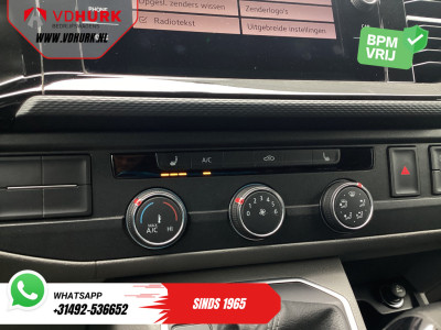 Volkswagen Transporter T6.1 2.0 TDI 150 pk DSG Aut. L2 LED/ Virtual Cockpit/ Stoelverw./ Alarm III/ Carplay/ Navi/ Camera/ PDC/ Cruise/ Airco foto 18