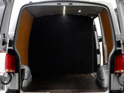 Volkswagen Transporter T6.1 2.0 TDI 150pk L1H1 DSG-Automaat Airco/Navi 11-2020 foto 5