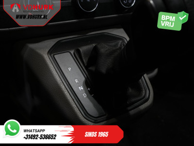 Volkswagen Transporter T6.1 2.0 TDI L2 150 pk Aut. LED/ Adapt.Cruise/ Carplay/ Standkachel/ Stoelverw./ Airco/ Camera/ PDC/ 16?LMV/ Trekhaak foto 21