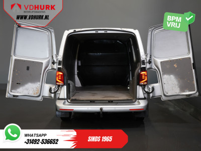 Volkswagen Transporter T6.1 2.0 TDI L2 150 pk Aut. LED/ Adapt.Cruise/ Carplay/ Standkachel/ Stoelverw./ Airco/ Camera/ PDC/ 16?LMV/ Trekhaak foto 5