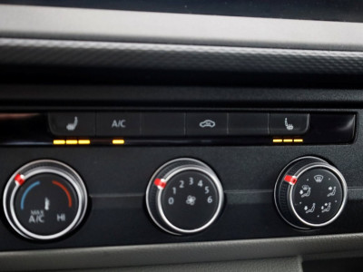 Volkswagen Transporter T6.1 2.0 TDI Lang D.C. Airco/Navi/Stoelverwarming 06-2022 foto 19
