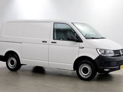 Volkswagen Transporter T6 2.0 TDI 102pk L1H1 Comfortline Airco/Navi/Achterklep 01-2018 foto 10
