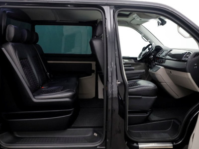 Volkswagen Transporter T6 2.0 TDI 204pk DSG-Automaat Lang D.C. Highline LED/ACC/Schuifdak/2x Schuifdeur 08-2017 foto 3
