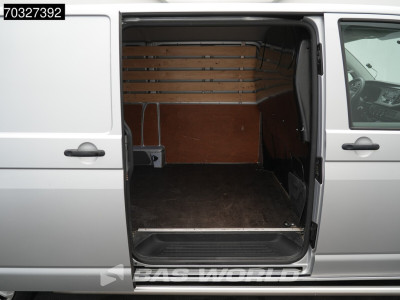 Volkswagen Transporter 110pk L2H1 Airco Trekhaak Parkeersensoren Euro6 L2 Airco Trekhaak 9