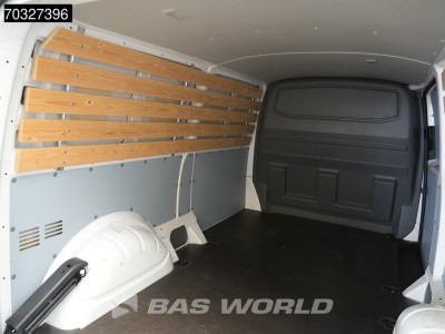 Volkswagen Transporter 110pk L2H1 Navi Airco Euro6 L2 Airco 8
