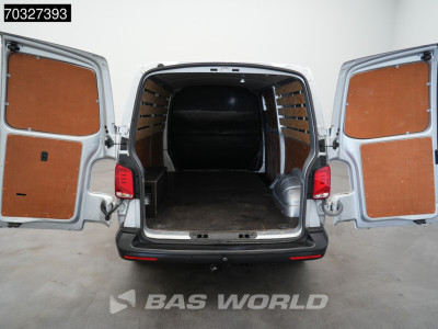 Volkswagen Transporter 110pk L2H1 Trekhaak CarPlay Airco Cruise L2 Airco Trekhaak foto 8