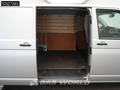 Volkswagen Transporter 110pk L2H1 Trekhaak CarPlay Airco Cruise L2 Airco Trekhaak foto 9