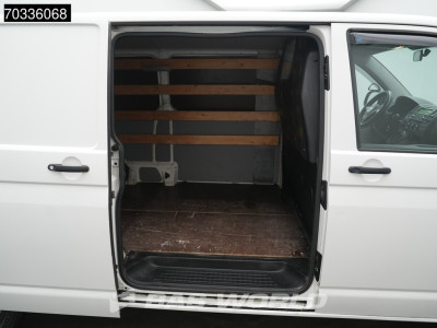 Volkswagen Transporter 140pk Automaat L2H1 Airco Trekhaak L2 Airco Trekhaak foto 9
