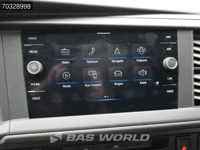 Volkswagen Transporter 150PK Automaat Hoog Dak Dubbel Cabine L2H2 Trekhaak Navi Airco Camera Parkeersensoren 230v Omvormer Euro6 L2 DC Doka Mixto High Roof Hohes Dach Airco Trekhaak 17
