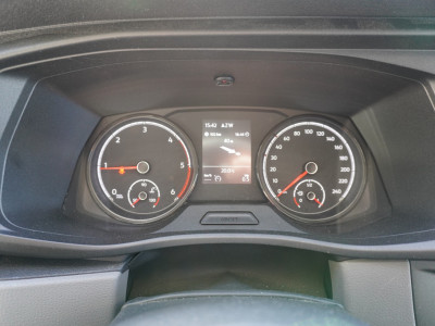 Volkswagen Transporter Kombi 2.0 TDI  150PK L2H1 9 Persoons nr. V120 | Airco | Cruise | Navi | trekhaak foto 18