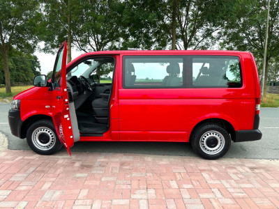 Volkswagen Transporter Kombi 2.0 TDI L1H1 9 PERSOONS AUTOMAAT MARGE 140 PK! 18