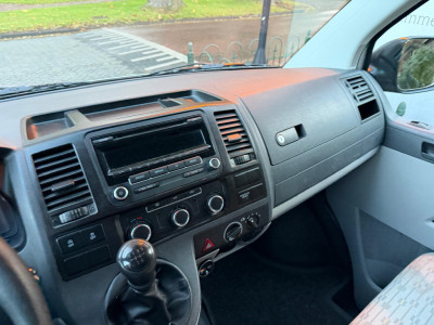 Volkswagen Transporter Kombi 2.0 TDI L1H1 BM Trendline foto 16
