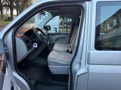 Volkswagen Transporter Kombi 2.0 TDI L1H1 BM Trendline foto 8