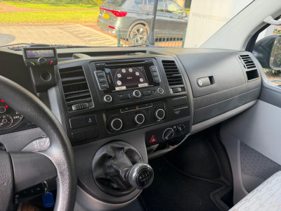 Volkswagen Transporter Kombi 2.0 TDI L2H1 Trendline foto 17