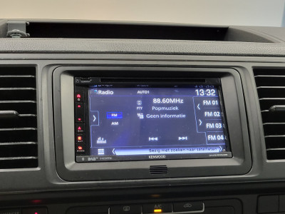 Volkswagen Transporter Kombi 2.0TSI L2/H1 9-Personenbus! 12
