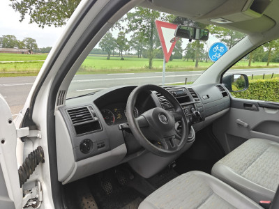 Volkswagen Transporter Kombi 9 prs 2.0 TDI L1H1 Trendline AIRCO BJ 2010 foto 3